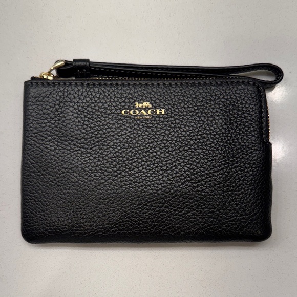 Coach Black Pebbled Leather Wristlet - Picture 1 of 8